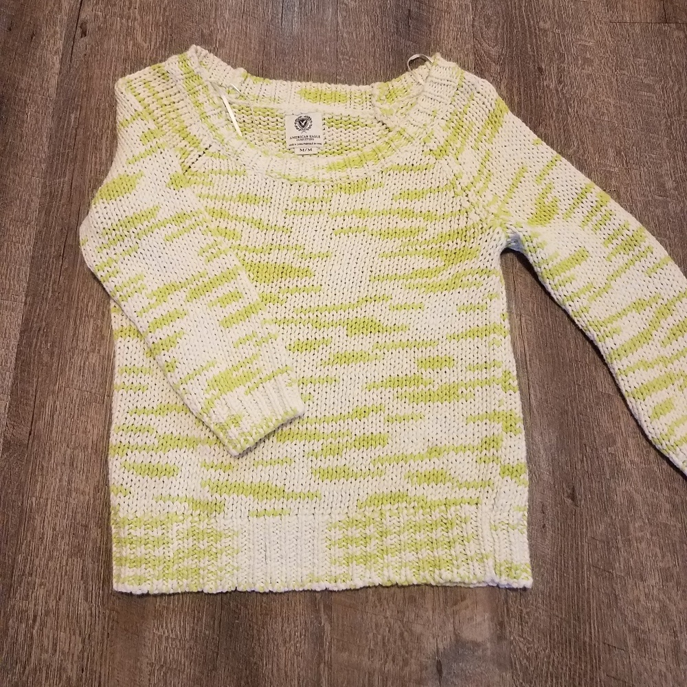 American Eagle Sweater